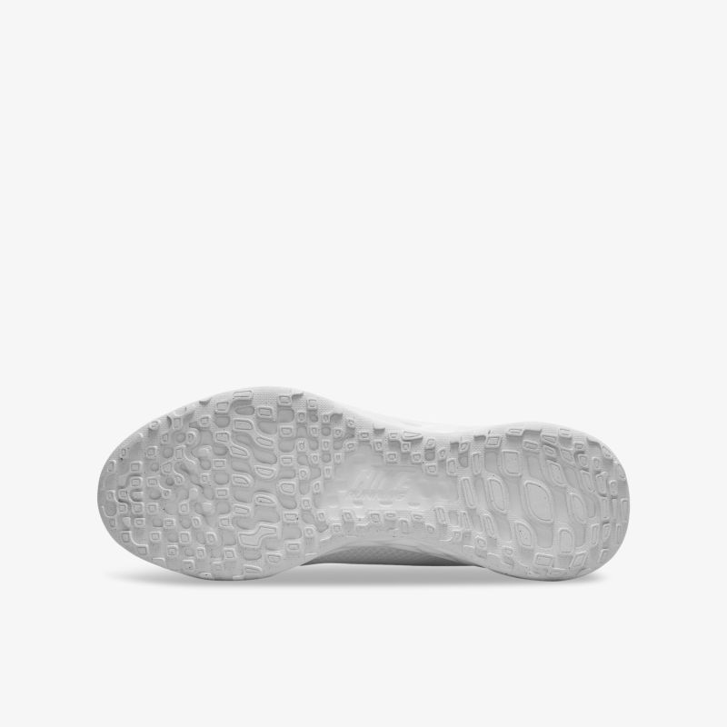 Bequeme, langlebige und vielseitige Schuhsohle mit rutschfestem Design für optimalen Halt und Komfort.