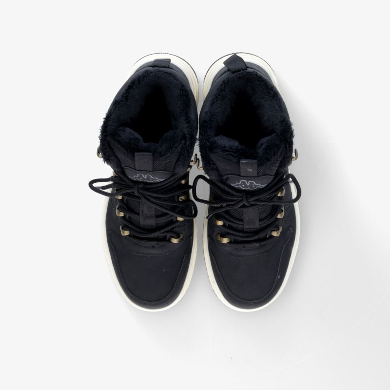 Schwarze Schnürschuhe mit warmem Innenfutter und stilvollem Design, ideal für kühle Tage.