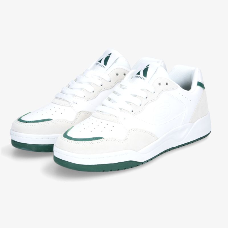 Weiße Sneaker mit grünen Akzenten, sportlicher und bequemer Stil für vielseitige Looks.