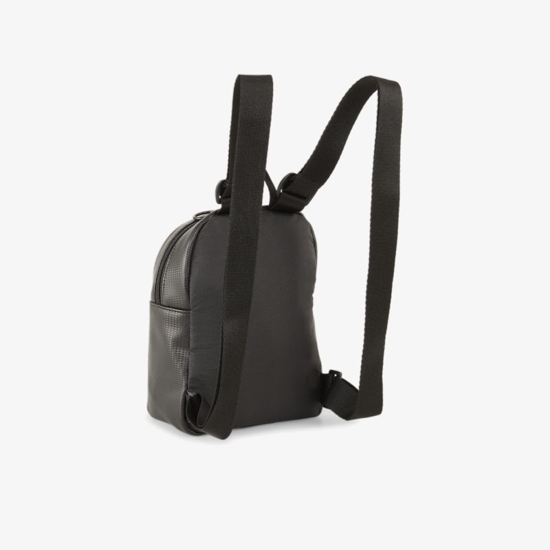Schwarzer kompakter Rucksack mit verstellbaren Trägern, robust und leicht, ideal für den Alltag