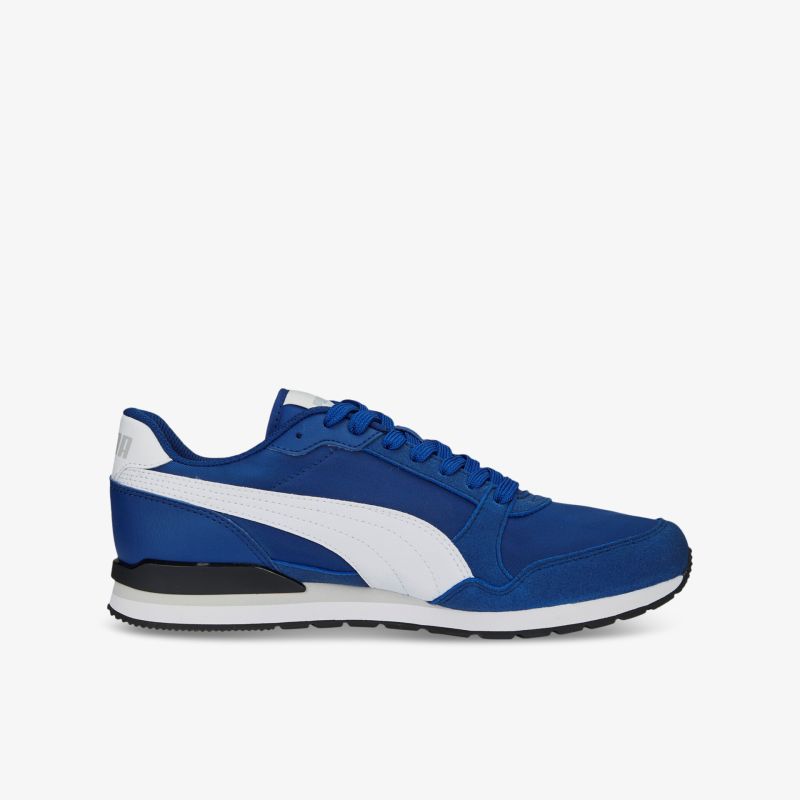 Moderner Sneaker in Blau mit komfortabler Dämpfung und klassischem Design.