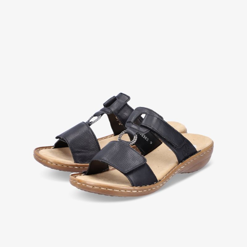 Bequeme schwarze Ledersandalen mit verstellbaren Riemen und rutschfester Sohle für hohen Tragekomfort