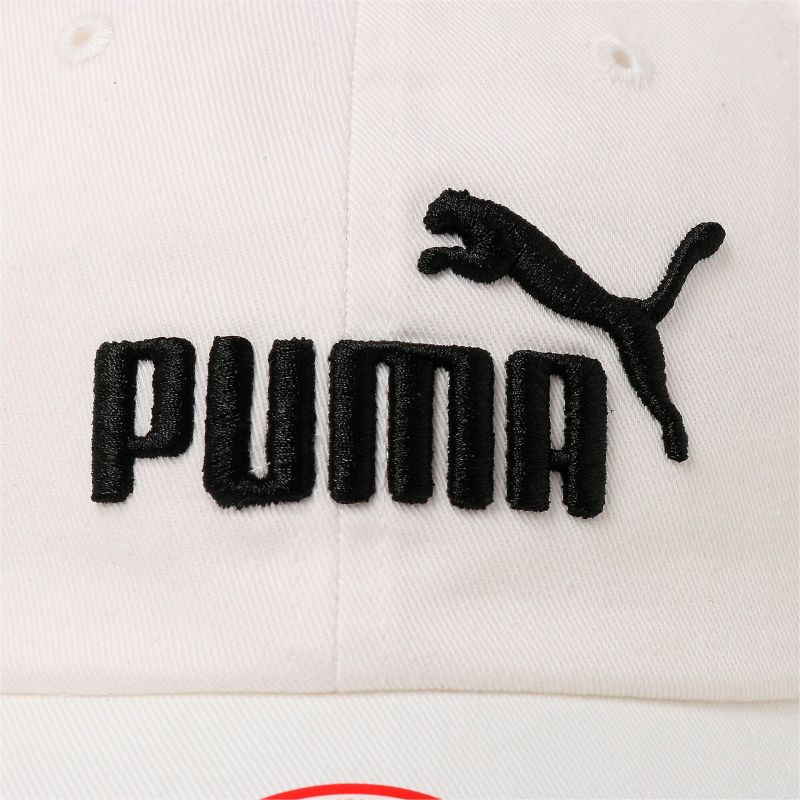 Stilvolle weiße Kappe mit markantem schwarzen Puma-Logo für sportlichen und modischen Look.