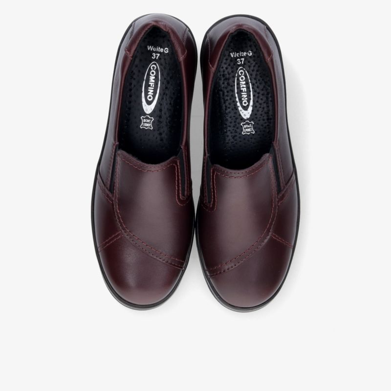 Bequeme braune Slipper mit gepolsterter Innensohle und rutschfester Sohle, klassische und praktische Schuhe