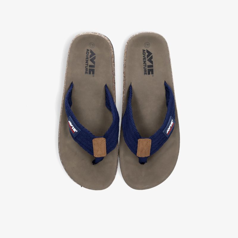 Bequemes Paar blaue Flipflops mit beige Fußbett, ideal für Sommer und Freizeit bei hohem Tragekomfort
