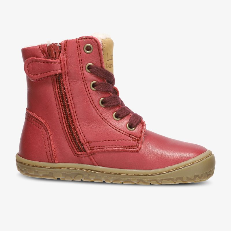 Roter Lederstiefel mit Reißverschluss und Schnürsenkeln für maximalen Komfort und Stil. Perfekt für kühle Tage.