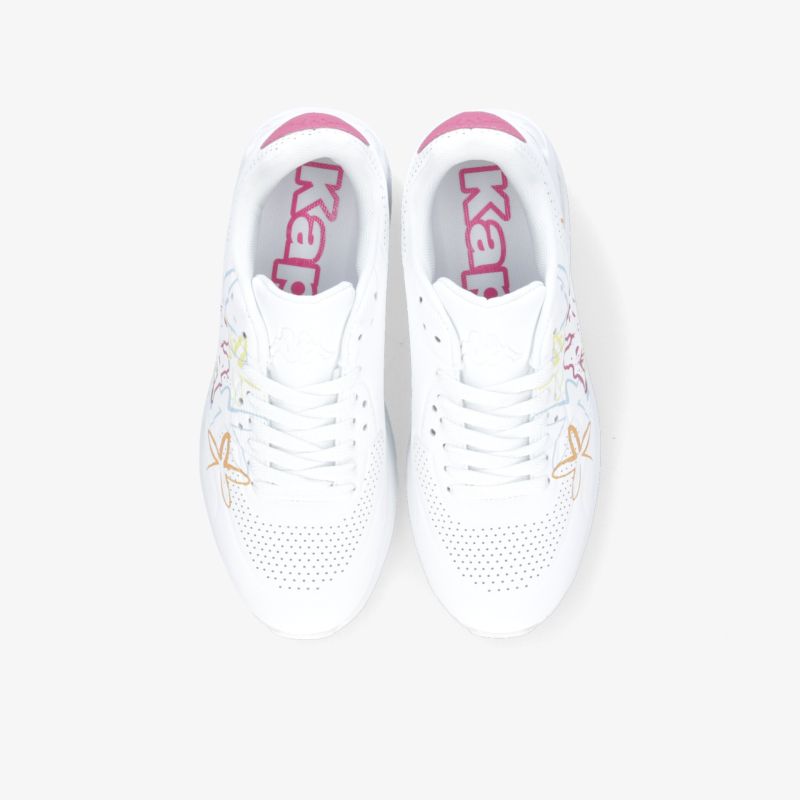 Modische weiße Sneaker mit farbigen Akzenten, ideal für sportlichen Look und bequemen Tragekomfort.