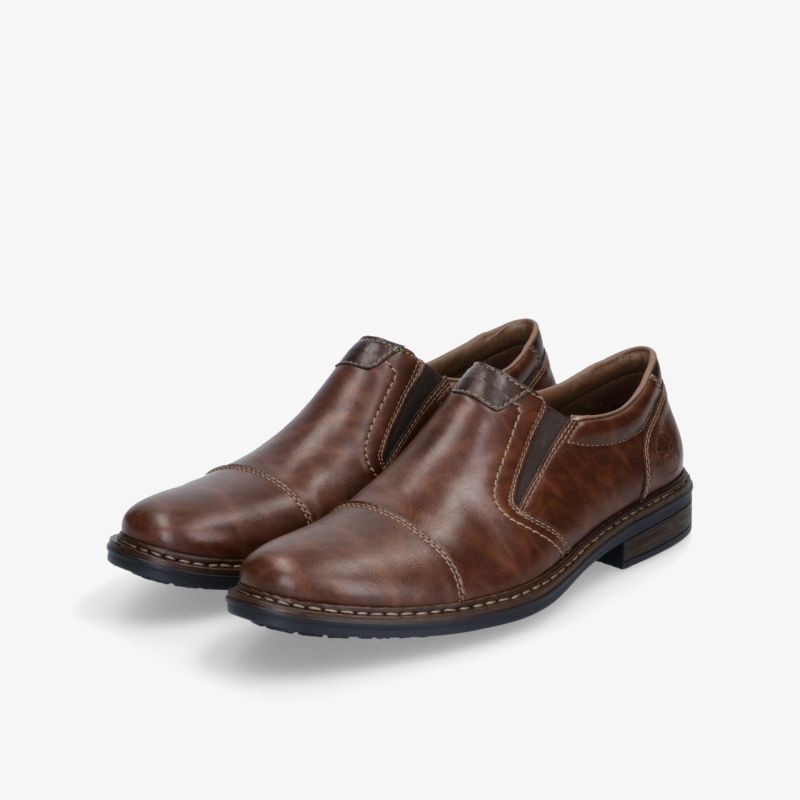 Elegante braune Lederschuhe als bequemes Slip-On mit flexibler Sohle und hochwertiger Verarbeitung im klassischen Design