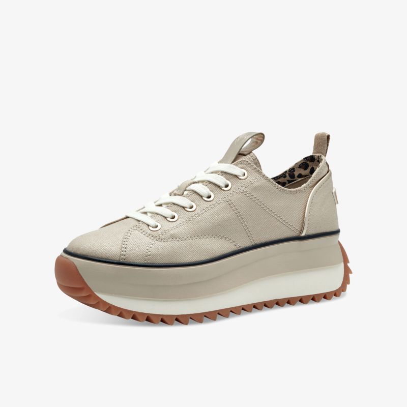 Moderner Sneaker mit hoher Plateausohle, profilierter Gummilaufsohle und komfortablem Design für optimalen Halt