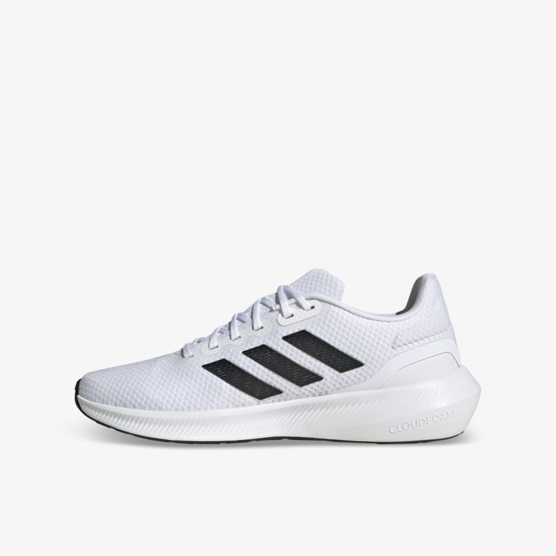 Weißer Sneaker mit markanten schwarzen Streifen und dynamischem Design für höchsten Tragekomfort.