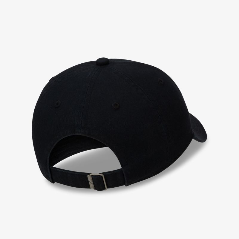 Elegante schwarze Basecap mit verstellbarem Riemen auf der Rückseite für optimalen Komfort und Passform.