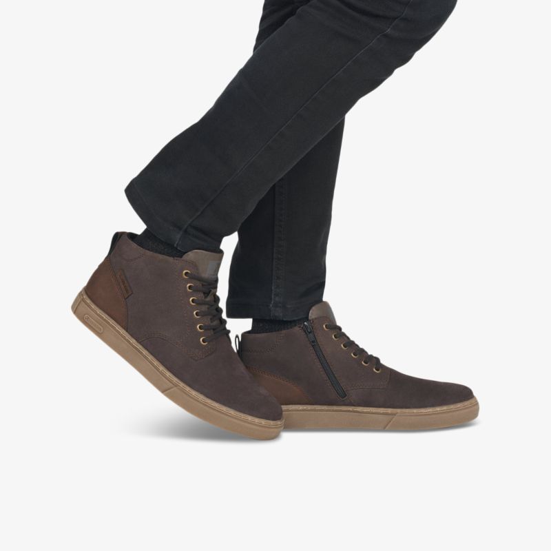 Modische braune Sneaker mit rutschfester Sohle für stilvollen Komfort und hochwertigen Tragekomfort.