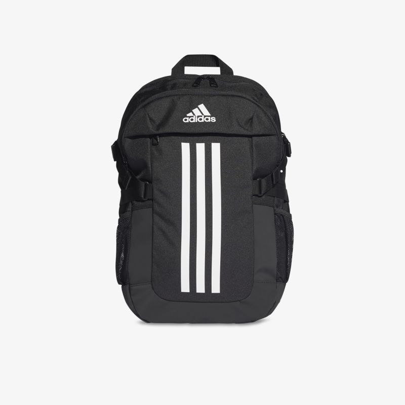 Stylischer schwarzer Rucksack mit geräumigen Fächern und ikonischem Design für vielseitige Nutzung.