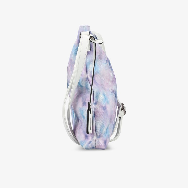Modischer Rucksack in Pastellfarben mit verstellbaren Trägern. Perfekt für Alltag und Reisen.