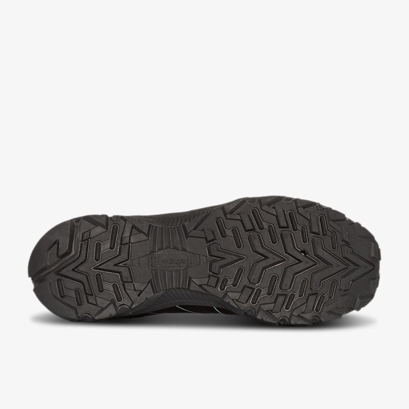 Profilierte Sohle für optimalen Grip und hohe Stabilität bei jedem Terrain.