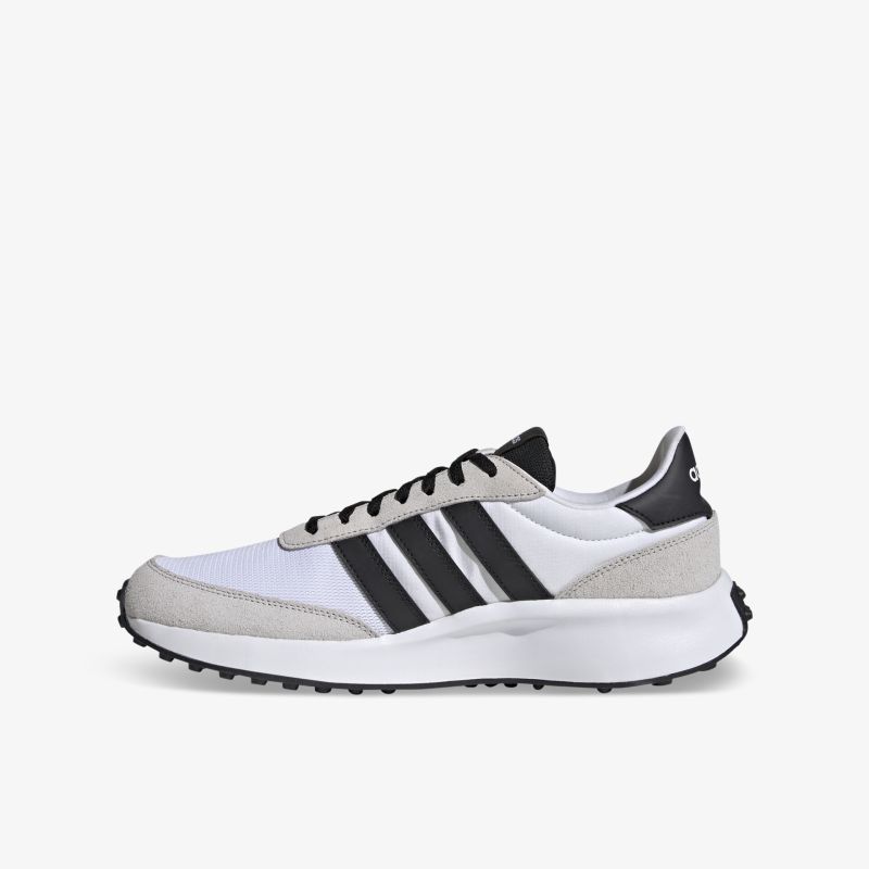 Moderner Sneaker mit komfortabler Passform, ideal für sportliche Aktivitäten und lässigen Stil.