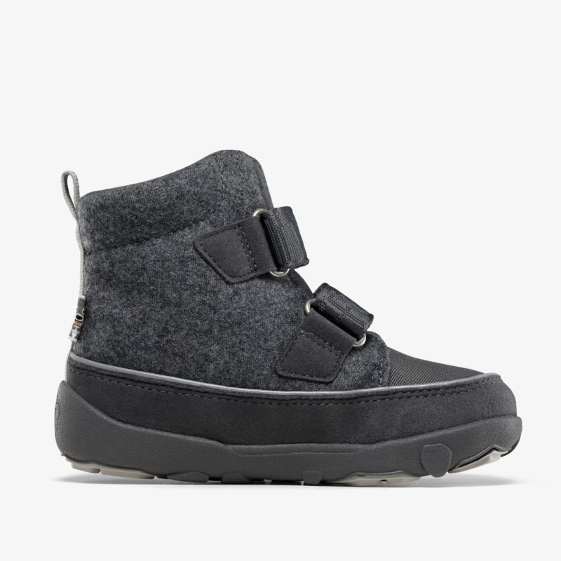 Graue Winterstiefel mit Klettverschluss und robuster Sohle für zuverlässigen Komfort und Rutschfestigkeit.