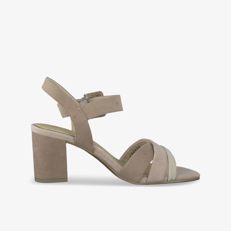 Elegante Sandalette in Beige mit Blockabsatz, ideal für stilvolle Sommeranlässe und bequemen Tragekomfort.