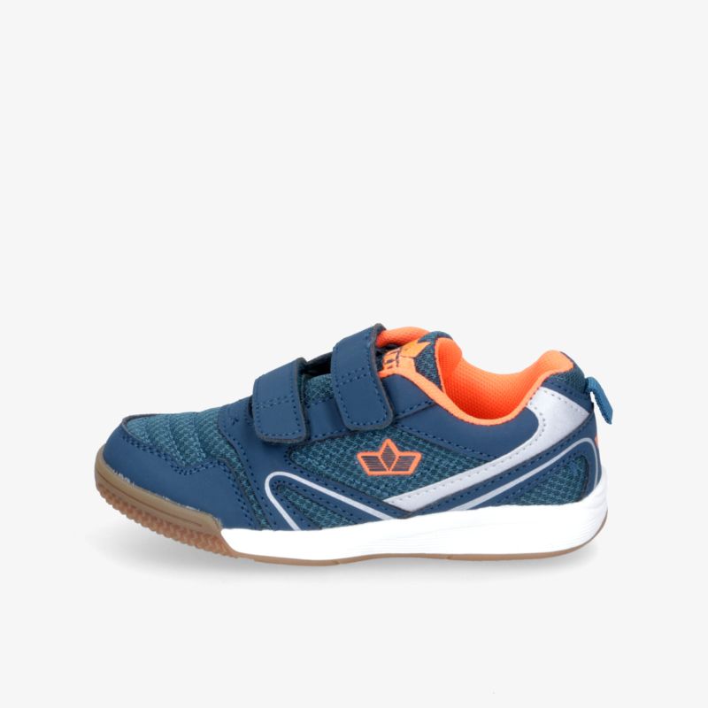Sportlicher blauer Klettschuh mit atmungsaktivem Material und rutschfester, leichter Sohle in Seitenansicht