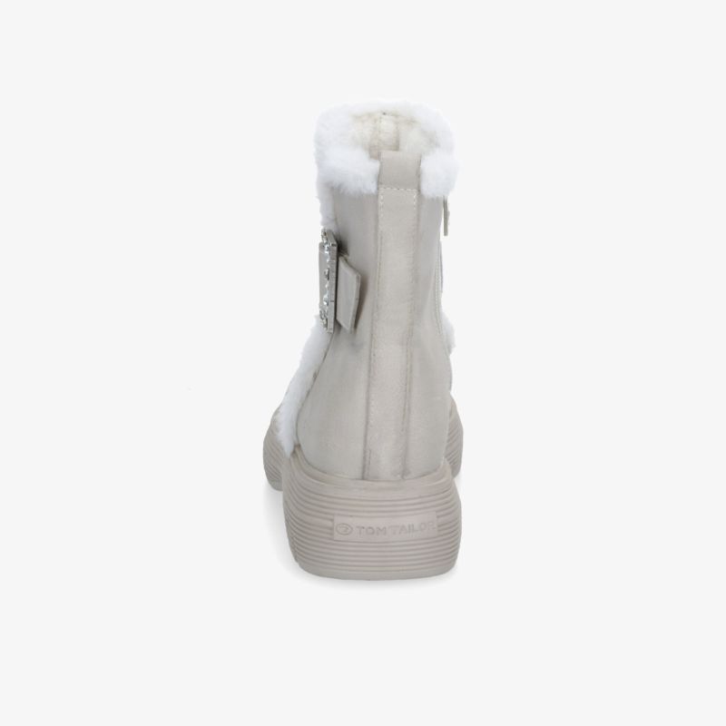 Weiße Winterstiefel mit weichem Futter und Reißverschluss, perfekt für kalte Tage und sicheres Gehen.