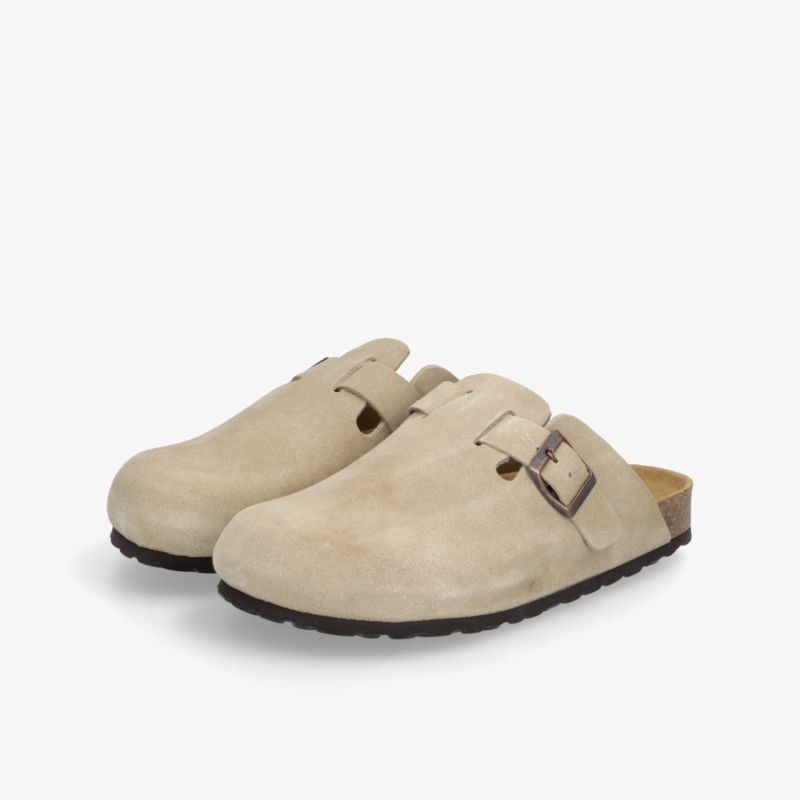 Bequeme Schuhe mit weichem Material und verstellbarem Riemen für optimalen Halt und angenehmen Tragekomfort