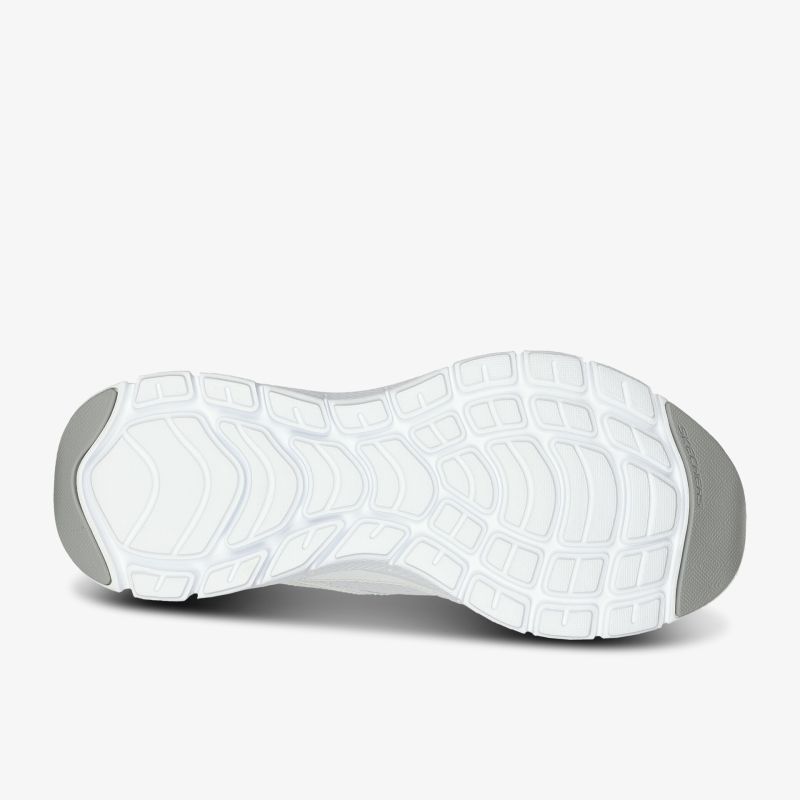 Hochwertige, flexible und rutschfeste Sohle für optimalen Tragekomfort und Halt in modernem Design.