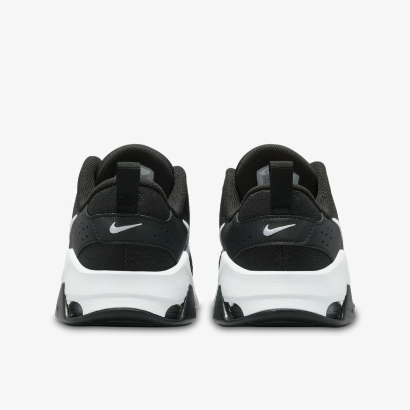 Moderne, schwarze Sportschuhe mit weißer Sohle, perfekte Passform und sportliches Design für vielseitige Anlässe.