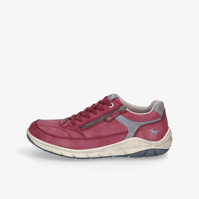 Sportlicher roter Schuh mit grauen Akzenten, bequem und atmungsaktiv, flexible Sohle und robustes Material
