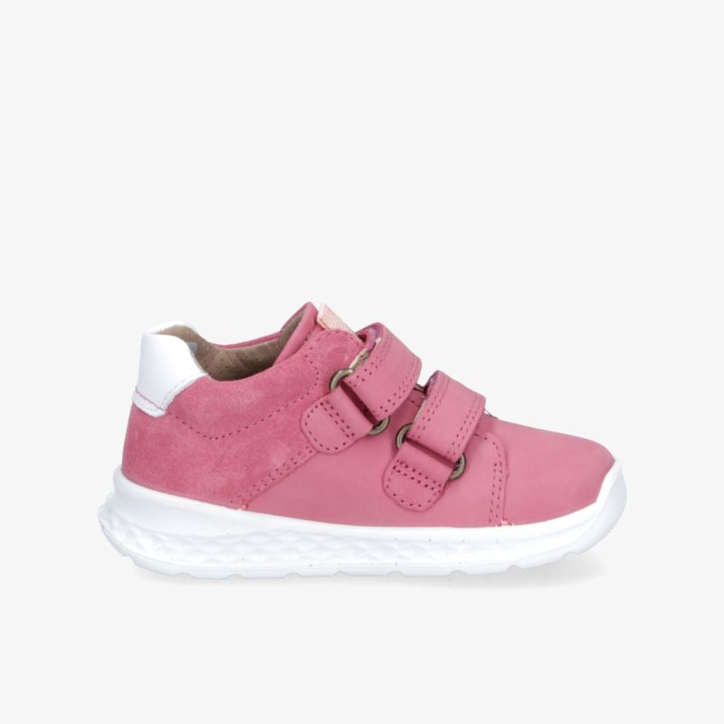 Rosa sportlicher Schuh mit zwei Klettverschlüssen und leichter, flexibler weißer Sohle für bequemen Tragekomfort