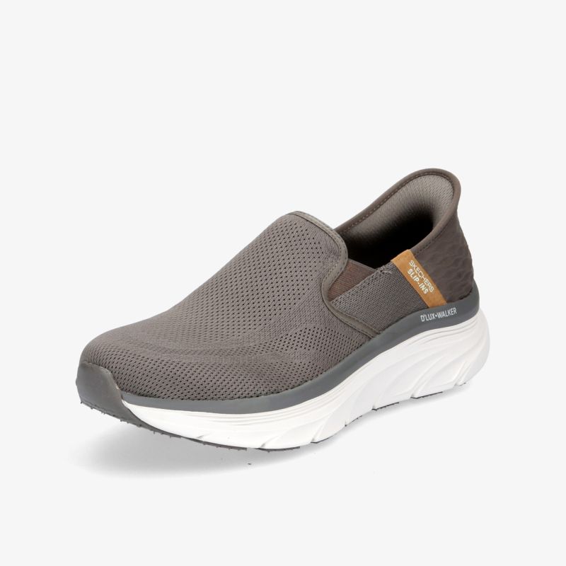 Moderner Slip-On-Sneaker mit gepolsterter Sohle und atmungsaktivem Mesh für optimalen Komfort und Stil.