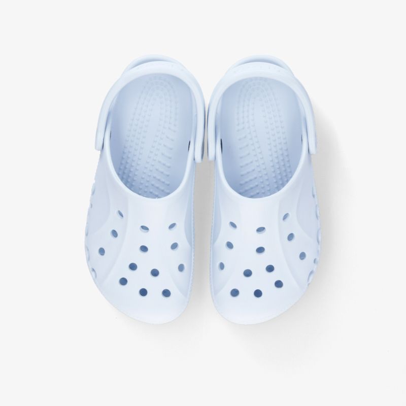 Leichte und komfortable Clogs in modernem Design mit rutschfester Sohle und atmungsaktiven Löchern.