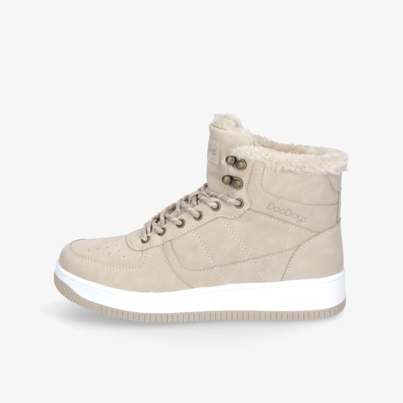 Beiger Winterstiefel mit hohem Schaft und weichem Futter, rutschfeste Sohle, optimal für kalte Tage