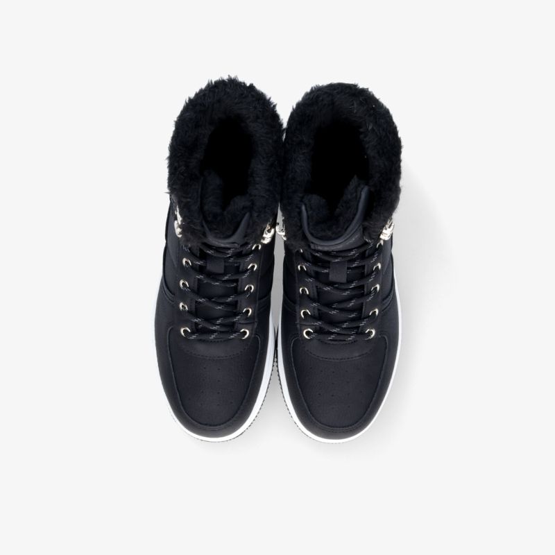 Schwarze Winterschuhe mit warmem Fellfutter und robuster Schnürung für optimalen Komfort und sicheren Halt