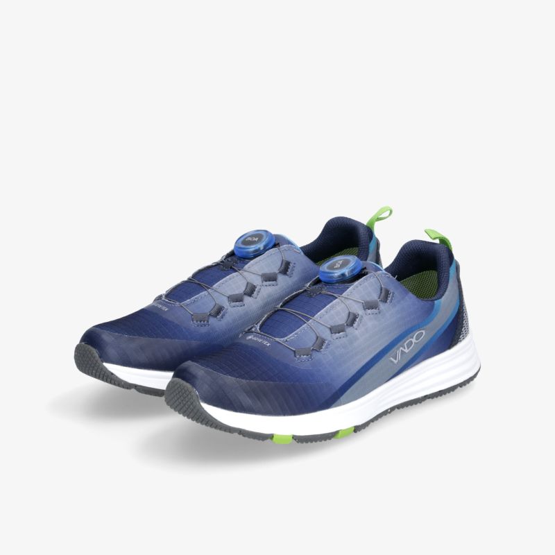 Leichte und bequeme blaue Sportschuhe mit rutschfester Sohle und modernem Design für vielseitigen Einsatz.