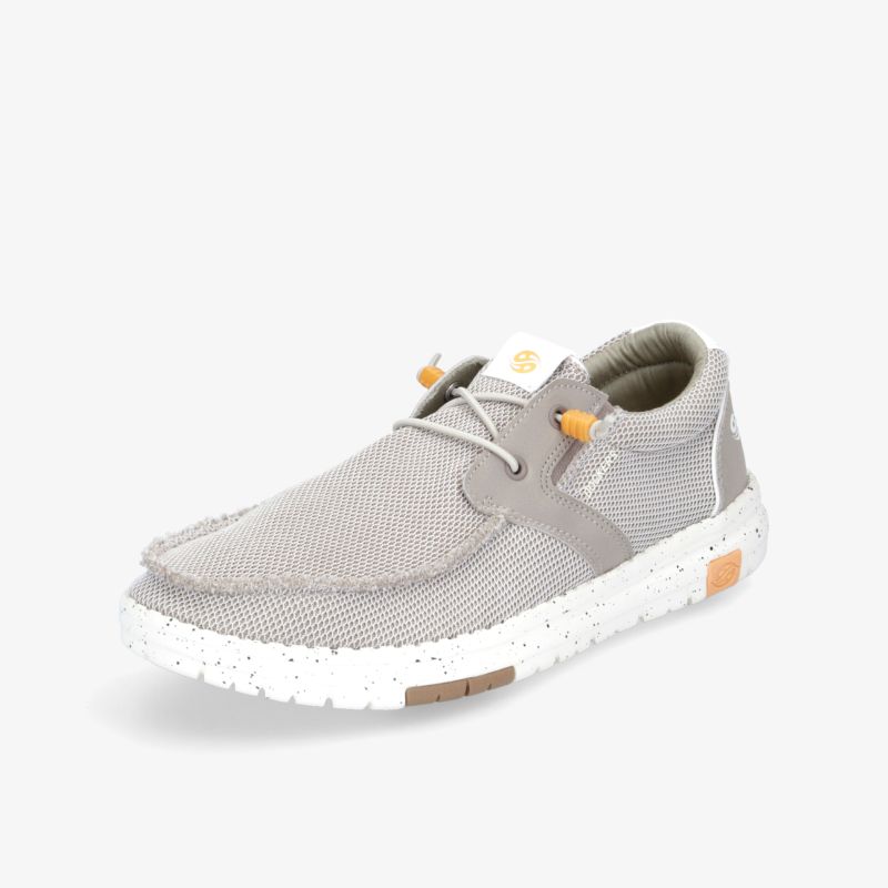Leichter, atmungsaktiver Sneaker mit rutschfester Sohle in modernem Design, ideal für den alltäglichen Gebrauch.