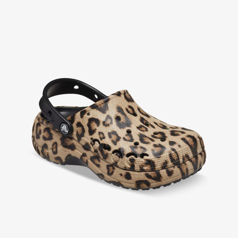 Komfortabler und leichter Schuh mit flexiblem Profil und modischem Leopardenmuster in klarer Seitenansicht