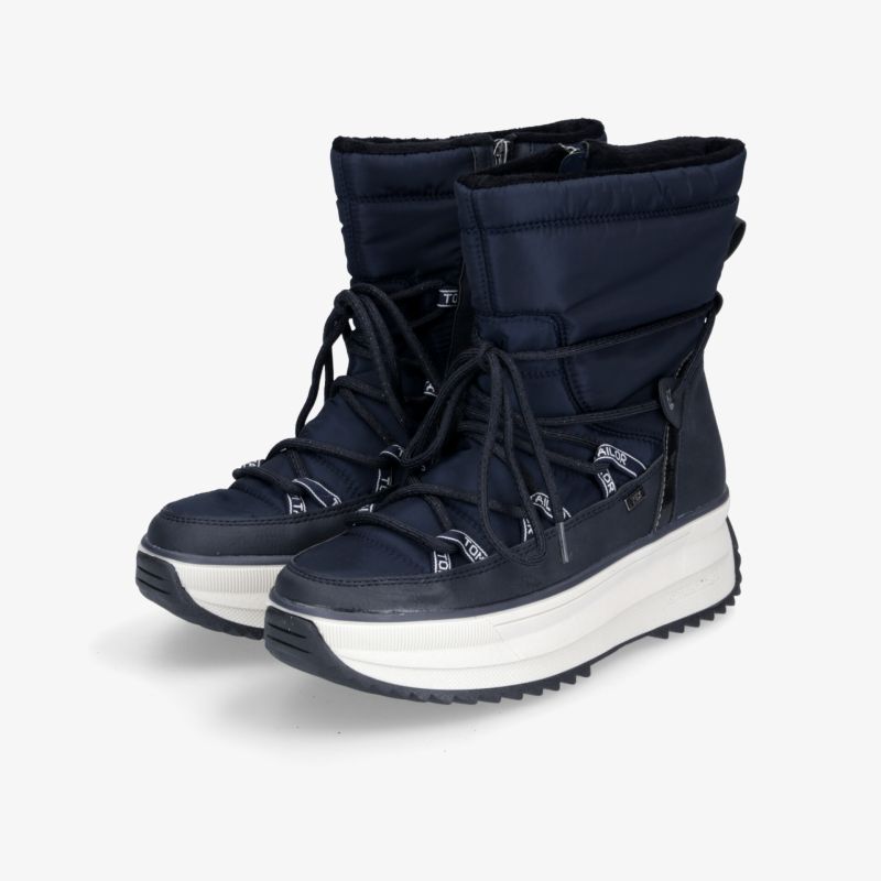 Moderner, wasserdichter Winterstiefel mit robuster Sohle und wärmendem Innenfutter.