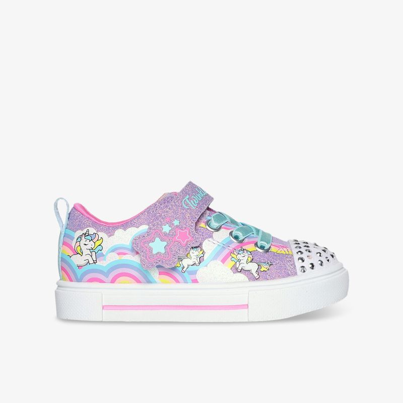 Farbenfroher Kinderschuh mit Sternen, Regenbogenmuster und praktischem Klettverschluss für einfachen Halt und Komfort