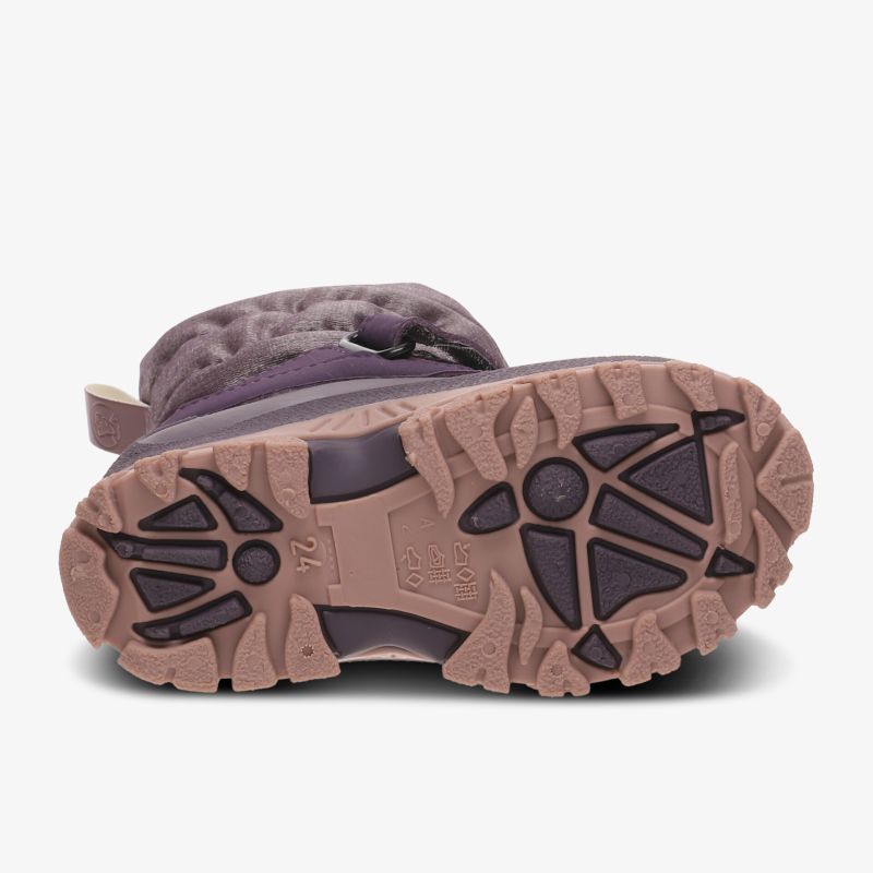 Hochwertiger Outdoor-Schuh mit robusten, griffigen Sohlen für optimalen Halt und Komfort.