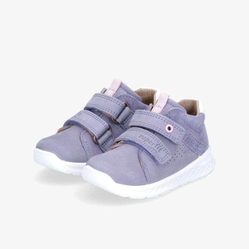 Stylische lila Sneakers mit Klettverschluss, ideal für den Alltag. Bequeme Passform und rutschfeste Sohle.