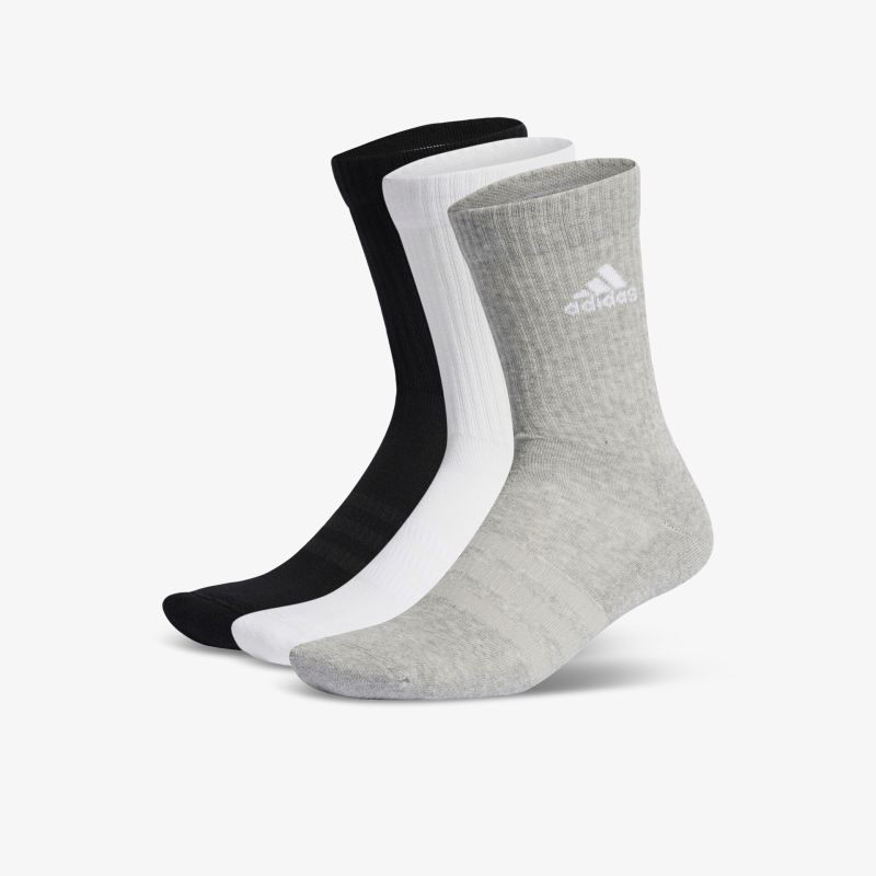 Set aus drei Paar Socken in Schwarz, Weiß und Grau mit sportlichem Logo-Design und hohem Tragekomfort.