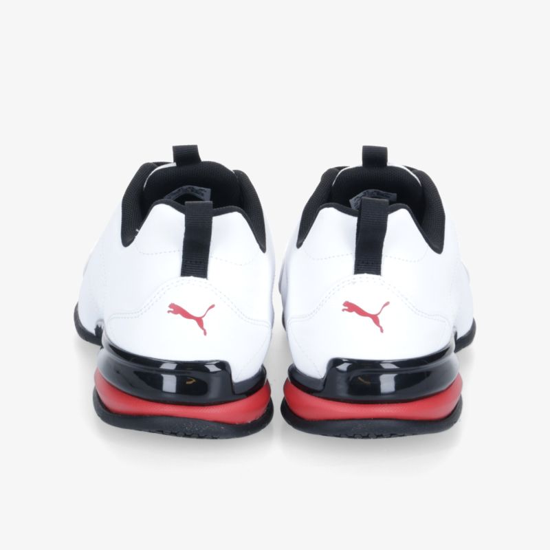 Stilvolle weiße Sportschuhe mit rot-schwarzer Akzentuierung und komfortabler Passform, ideal für jede Aktivität.