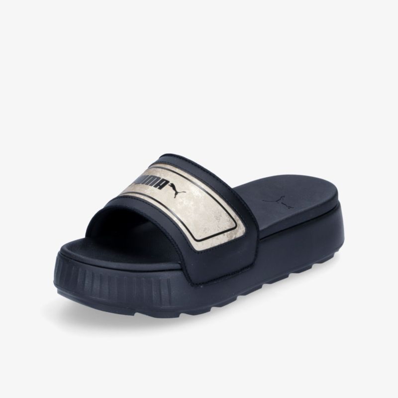 Moderne Sandale mit gepolstertem Riemen und robuster Sohle für optimalen Tragekomfort und Stil.