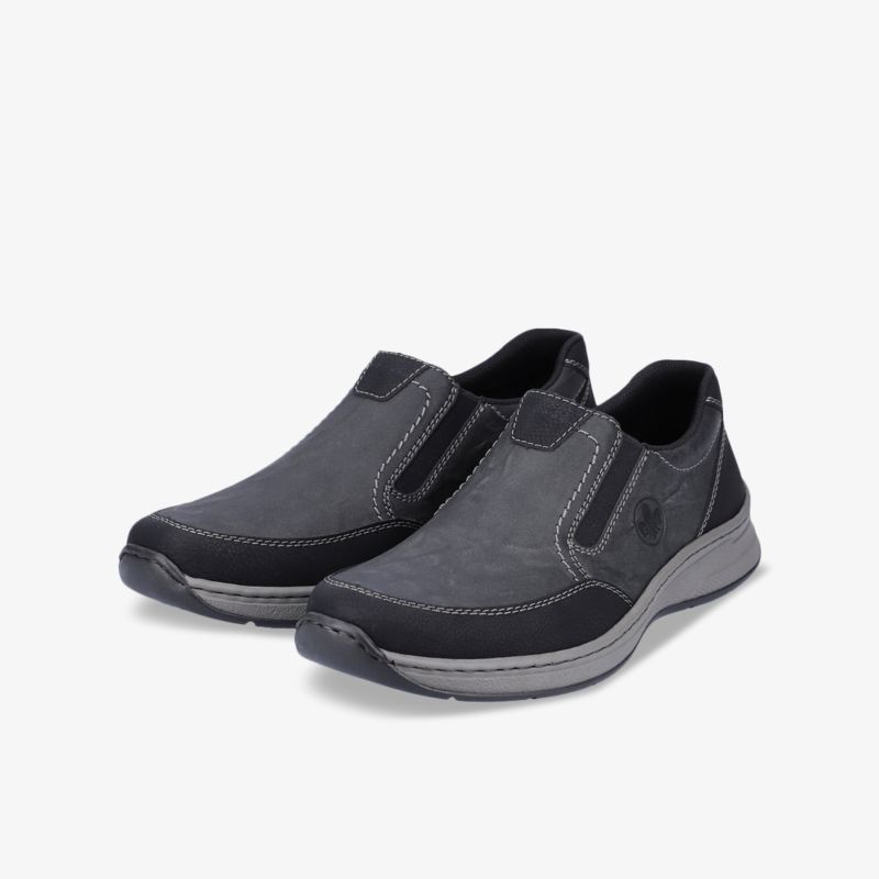 Bequeme und stilvolle Slipper mit robustem Design und rutschfester Sohle in Anthrazit.
