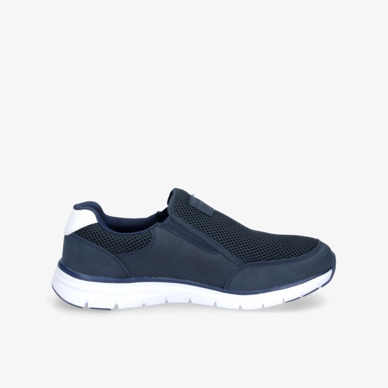 Leichter und atmungsaktiver Slip-On Schuh mit flexibler Sohle in elegantem Design für ganztägigen Komfort.