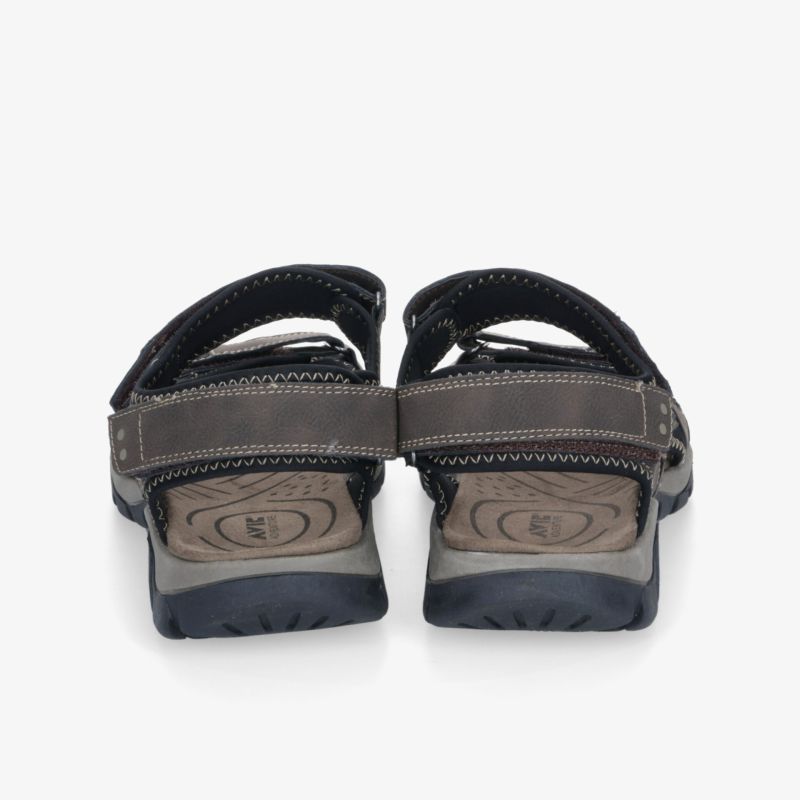 Robuste, verstellbare Outdoor-Sandalen mit gepolstertem Fußbett und rutschfester Sohle, Rückansicht