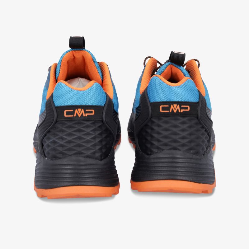 Rückansicht von robusten Trailrunning-Schuhen mit dynamischem Design, für optimalen Halt und Komfort.