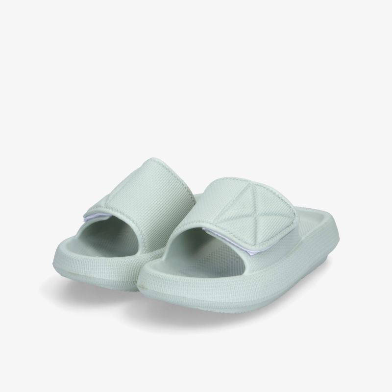 Bequemes Paar Slide Sandalen mit verstellbarem Klettband und weicher rutschfester Sohle, ideal für Alltag
