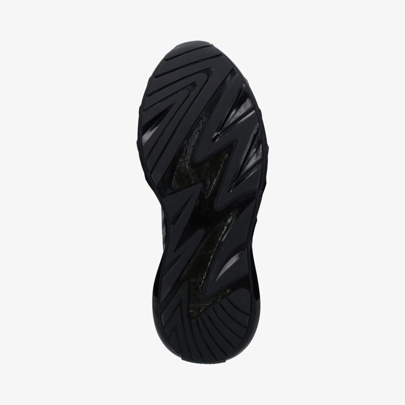 Rutschfeste Sohle mit stilvollem Design für optimale Traktion und Haltbarkeit.