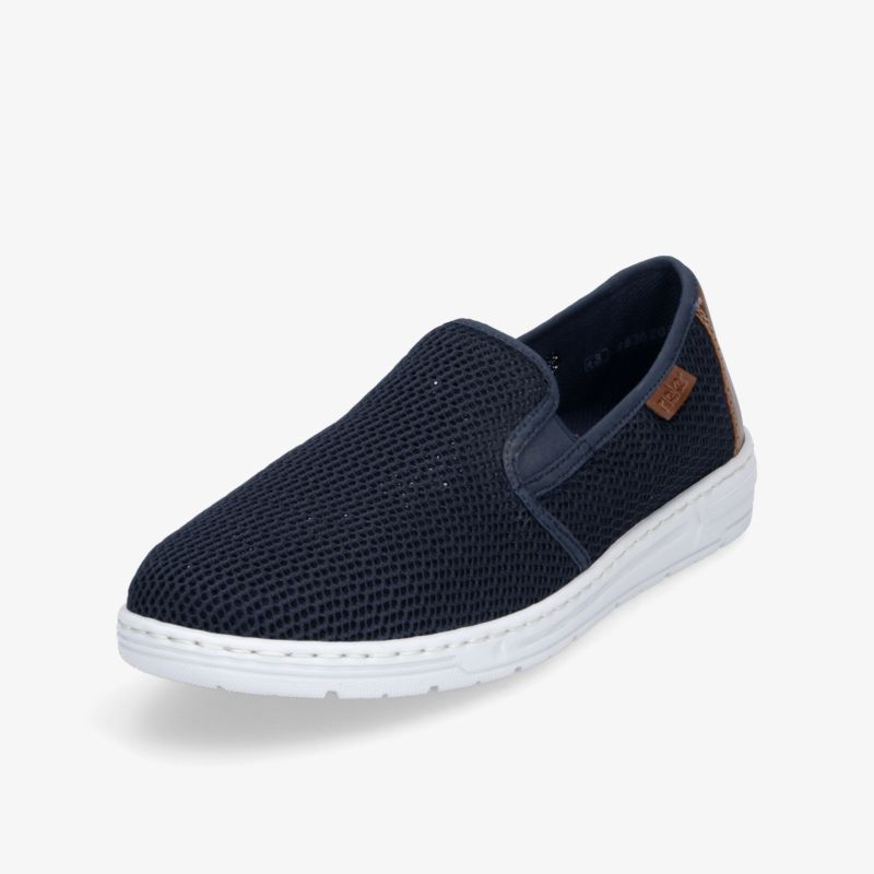 Leichter Slip-On Sneaker aus atmungsaktivem Mesh mit rutschfester Sohle und elastischen Einsätzen für bequemen Einstieg